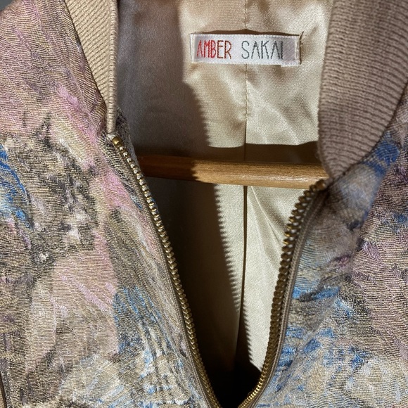 Amber Sakai Tapestry Bomber Jacket Floral Pastels Rare - Picture 7 of 11